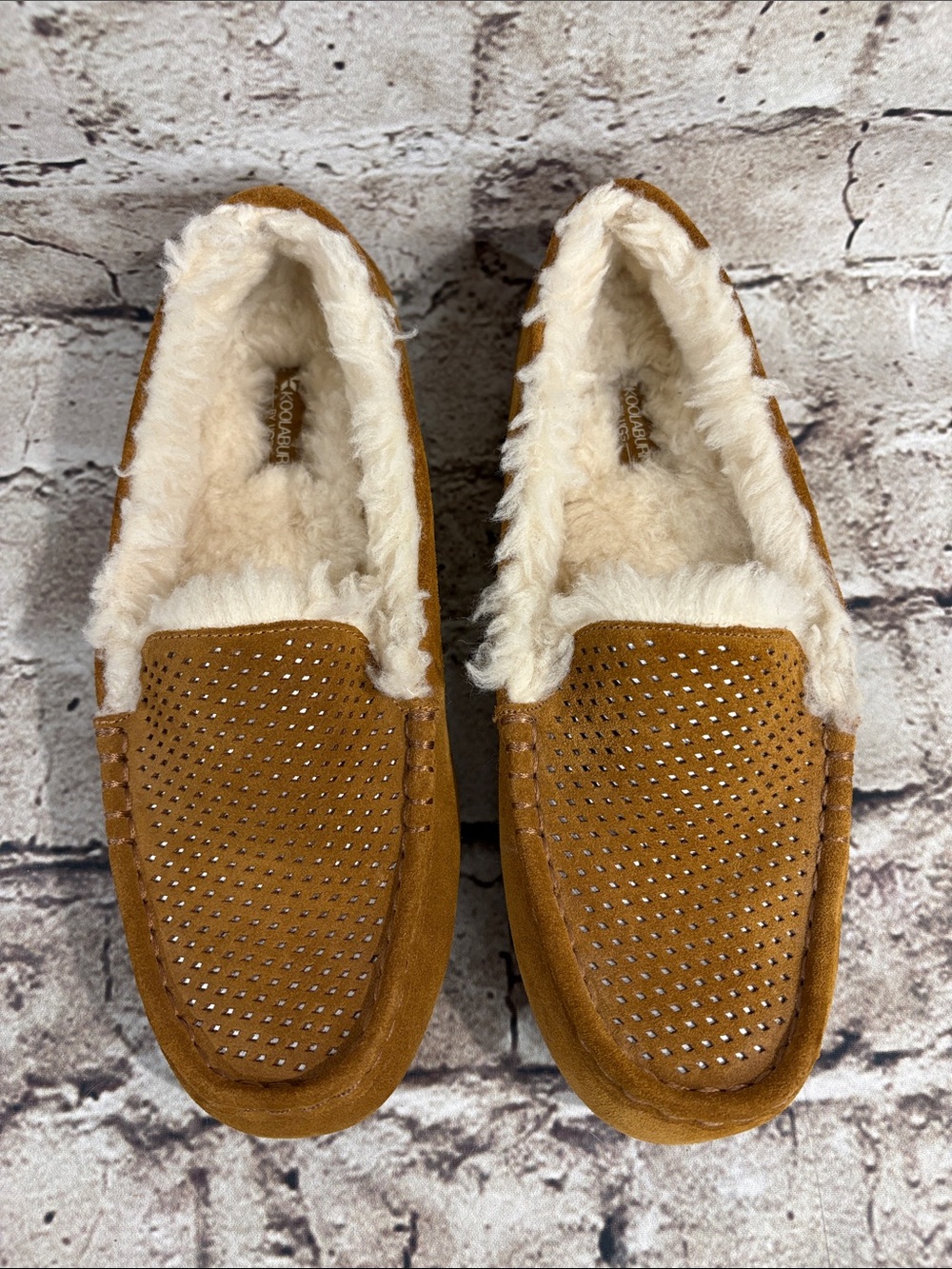 Like New- Koolaburra by UGG Women's Lezly Perf Slippers